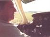 ﻿Am Ende des Botschafter-Treffens in Flensburg am Sonntag 9.9.2003 gab es einen langen Rundflug über die Stadt in mehreren kleinen Maschinen. Hier im Bild der Pilot neben Cloy.