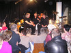 ﻿Große Bühne im drummer's focus München bei gut 150 Zuschauern:
Am 5. Dezember 2004 stellen Pete York, Chaly Antolini und Herman Rarebell ihre 'Drum-Legend-School' vor!