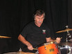 ﻿Pete York als Solist bei der 'Drum-Legend-School'-Vorführung am 5.12.2004 im df.M.