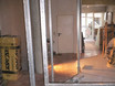 ﻿08.September 2005: Die Bauarbeiten haben begonnen: Zuerst wird aus U-Profilen das Gerüst der Außenwände des Unterrichtsraums errichtet - noch kann man durchgucken :-)